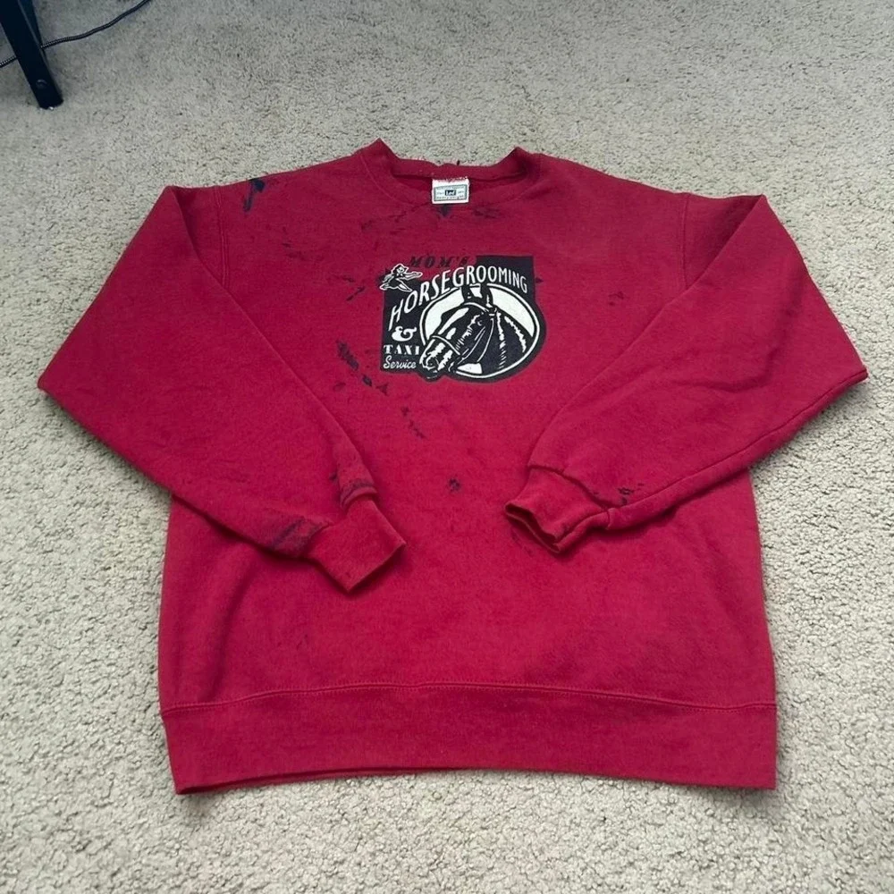 Burgundy and black vintage Lee Heavyweight moms horsegrooming crewneck sweatshir